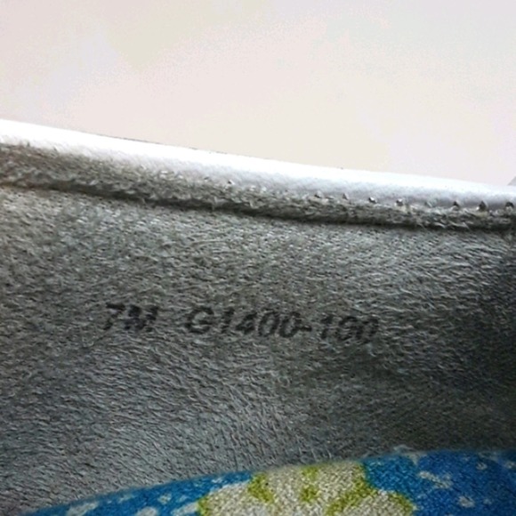 Grey's Anatomy Sz 7 Womens White Soft Walk Nursing Clogs - Picture 7 of 9